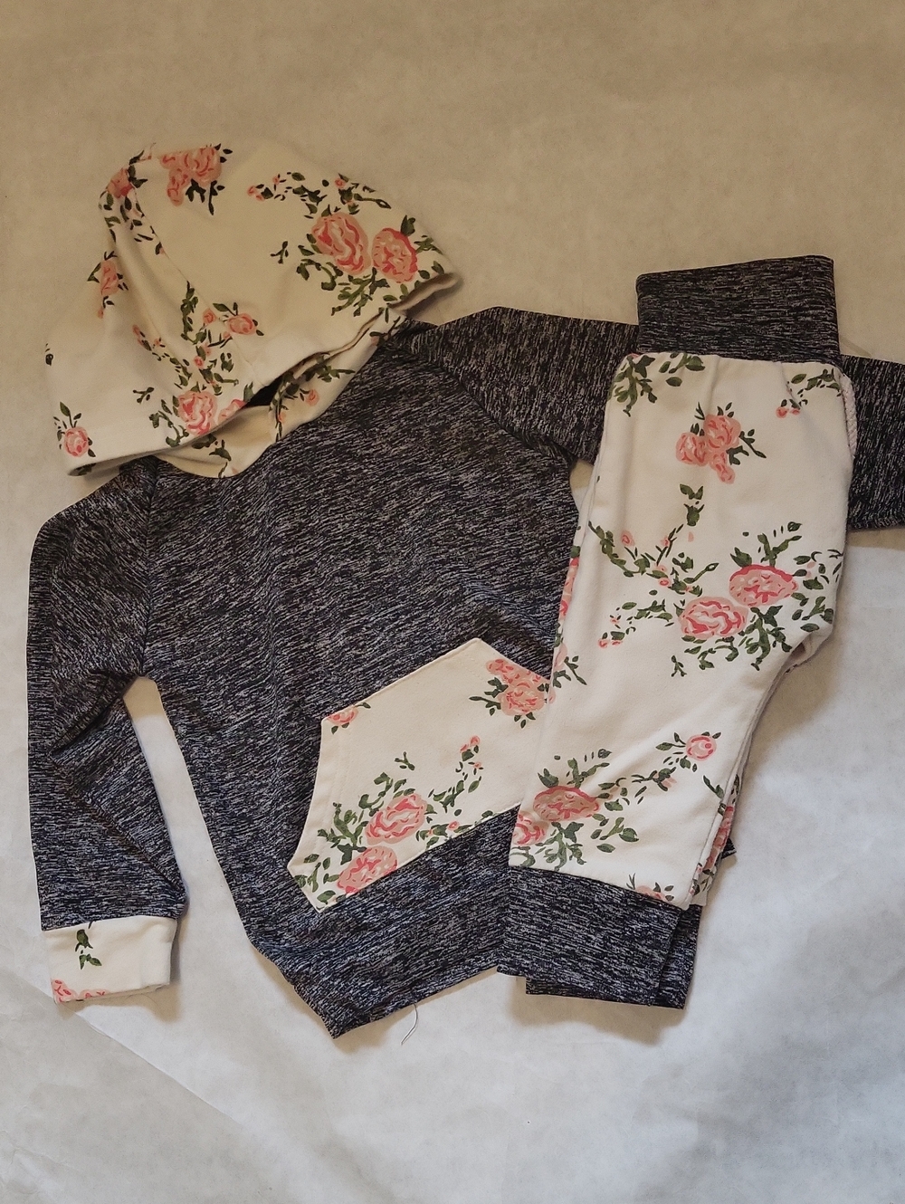 Floral & heathered two piece set